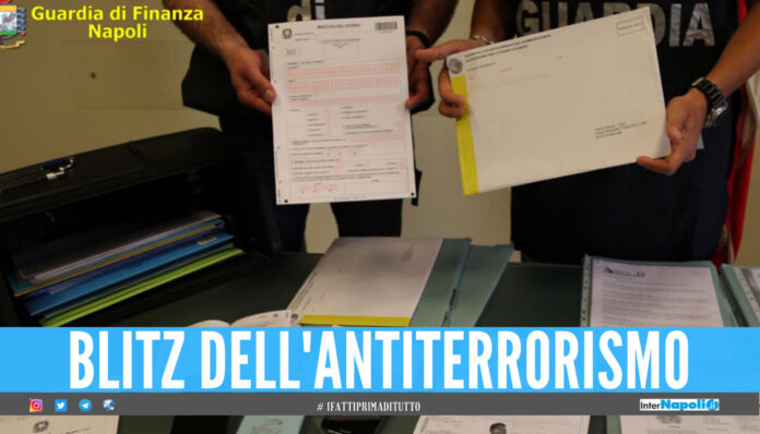 Blitz antiterrorismo a Napoli