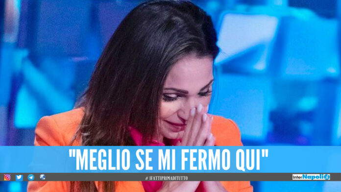 Anna Tatangelo in lacrime a Verissimo, le parole su Gigi D'Alessio e la malattia del padre
