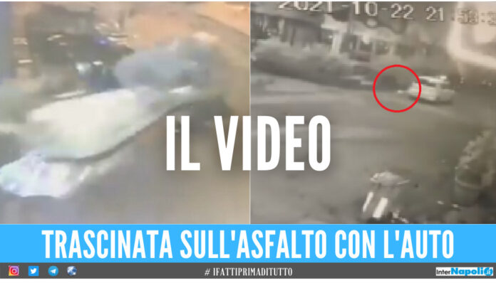 Momenti di terrore a Napoli, ragazza rapinata a trascinata con l'auto per diversi metri: il video