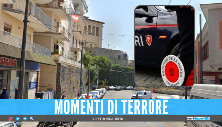 Raid armato nella Coop di Torre del Greco, banditi scappano via con il bottino