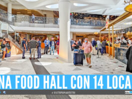 Food Hall alla stazione di Napoli Centrale