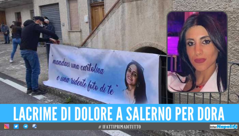 Palloncini bianchi e rose, è la giornata del dolore a Salerno: oggi i funerali della giovane Dora