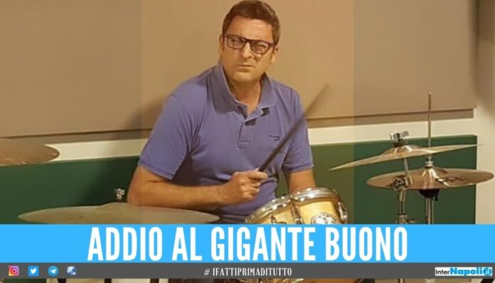 Quarto in lacrime per Valentino,