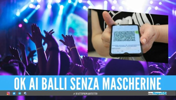 Riaprono le discoteche in Italia, capienza ridotta al 35% e Green Pass