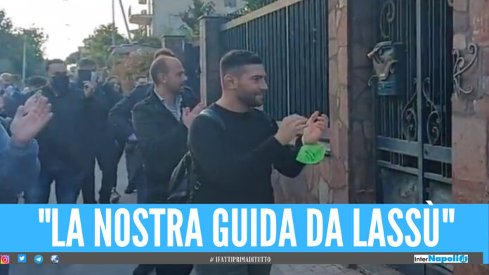 Il saluto di Luciano Mottola a casa di Antonio Amente