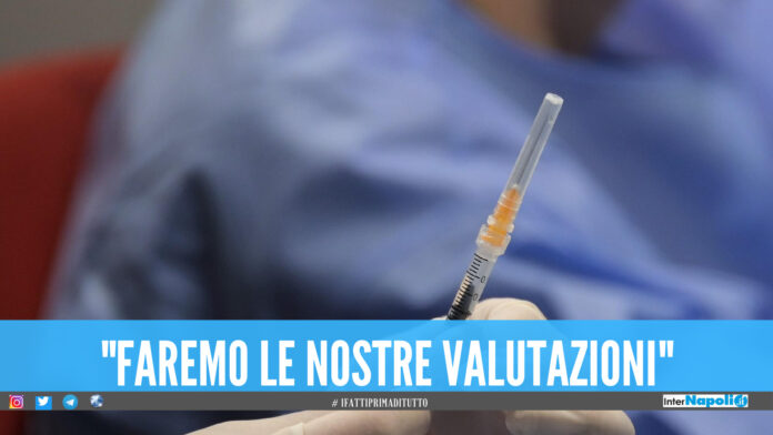 Vaccino obbligatorio, parla l'esperto Costa: 