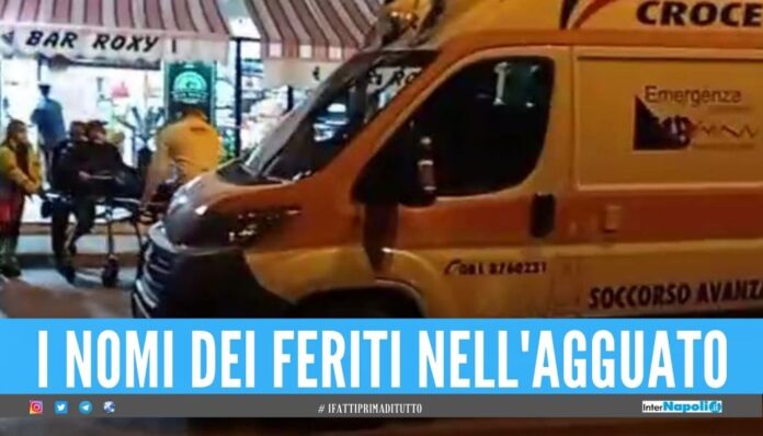 Agguato di camorra ad Arzano, feriti 3 uomini del clan e passanti