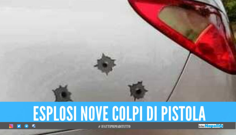 Spari nella notte a Napoli, colpi d’arma fa fuoco contro un’auto