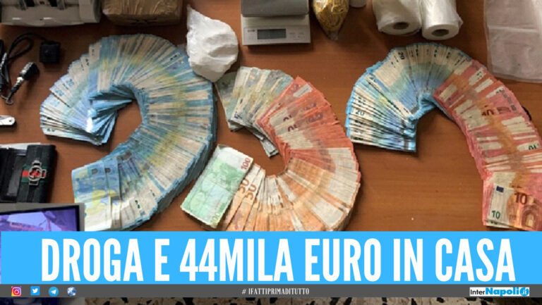 Droga e 44mila euro in casa, blitz della polizia a Napoli un arresto