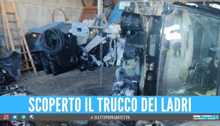 Jeep rubata a Napoli fa arrivare i carabinieri nella centrale dei pezzi rubati