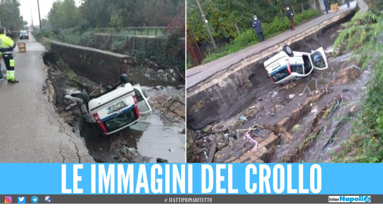 Lagno franato in provincia di Napoli, auto inghiottita dal crollo: le foto