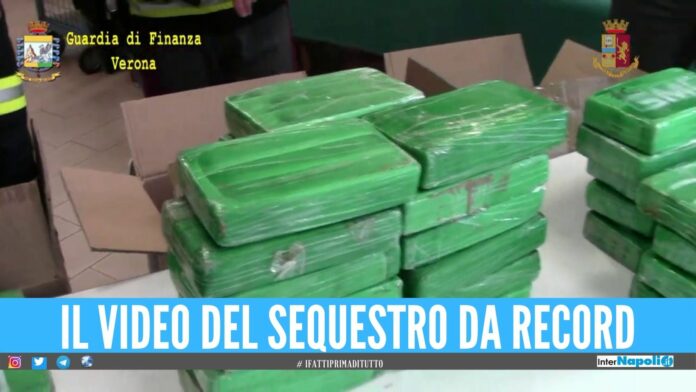 Nascondeva 3,5 quintali di cocaina purissima tra wc e lavandini