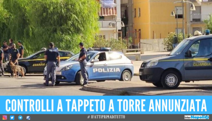 Operazione 'Alto Impatto' a Torre Annunziata, controllate oltre 140 persone e 111 veicoli