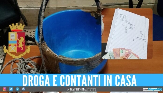 Spaccio di droga con il 'panaro' a Napoli, trovati i conti dell'arrestato