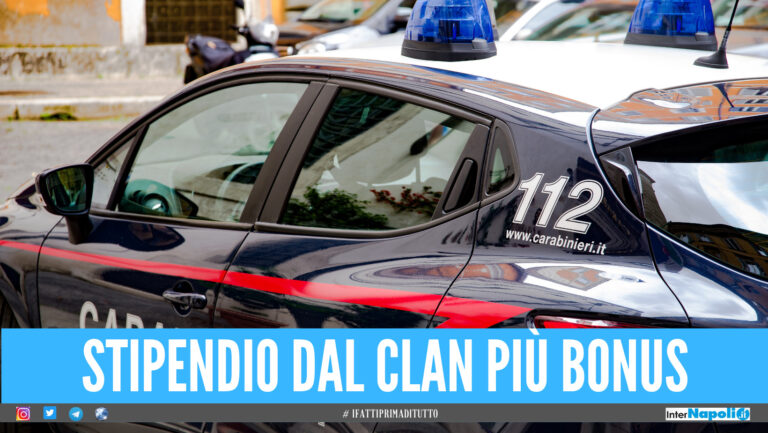 Stipendio da 1200 euro al mese per dare informazioni al clan, arrestato carabiniere infedele