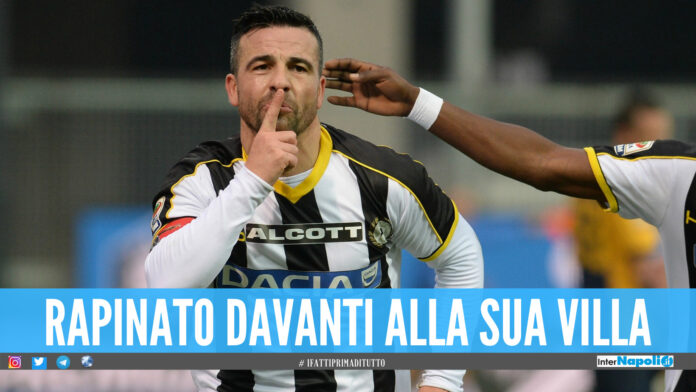 Paura per Totò Di Natale, l'ex calciatore rapinato: i ladri gli hanno puntato la pistola contro