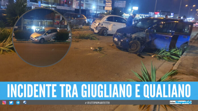 Schianto sulla Circumvallazione, 3 auto distrutte al centro della carreggiata