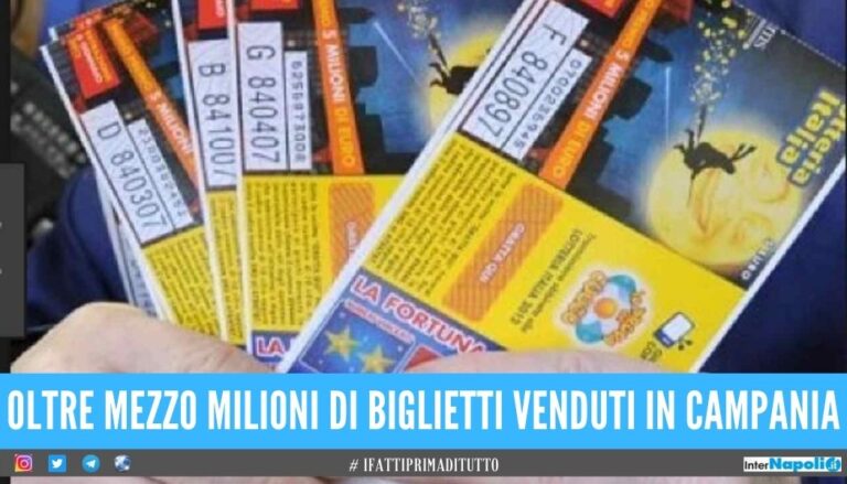 I napoletani sfidano la fortuna con la Lotteria Italia, record di biglietti