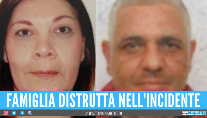 Invade l'altra corsia per evitare il traffico, ma si schianta contro un'auto e uccide marito e moglie