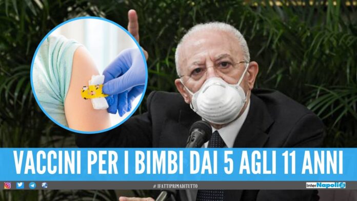 Vaccinare i bimbi per non chiudere le scuole, De Luca lancia la campagna