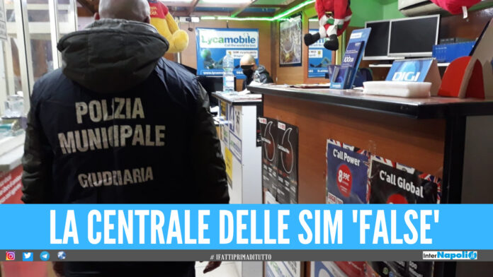 Sim con intestazione fittizie, scoperta la base a Napoli: c'erano quasi 8mila schede