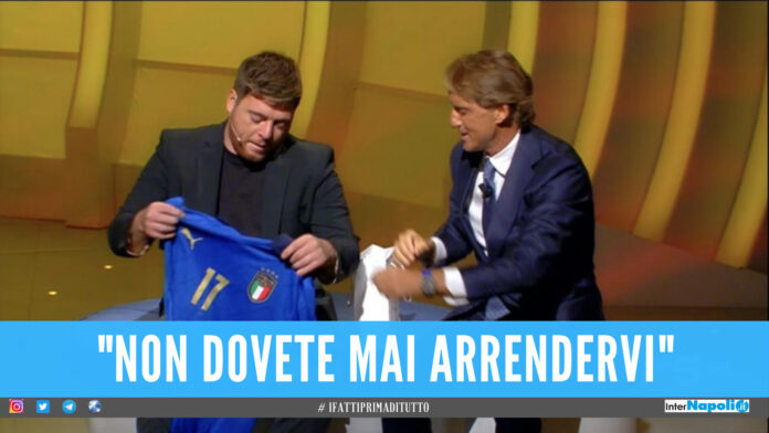 Roberto Mancini a C'è posta per te, la storia di Martina e Simone fa commuovere tutta Italia