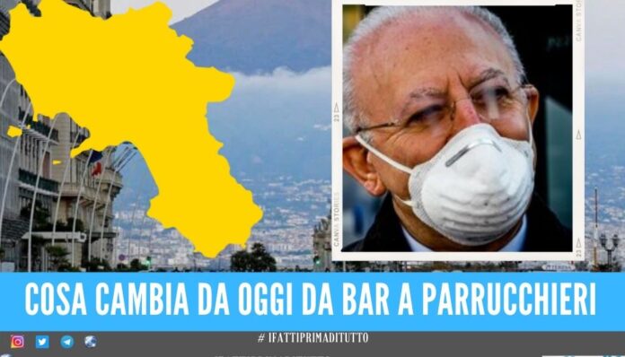Da oggi la Campania è zona gialla, le regole per green pass e attività commerciali