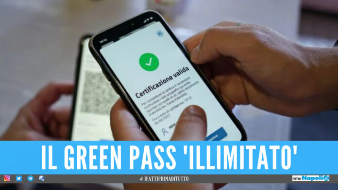 Green Pass, la terza dose non ha scadenza: le nuove misure del Governo