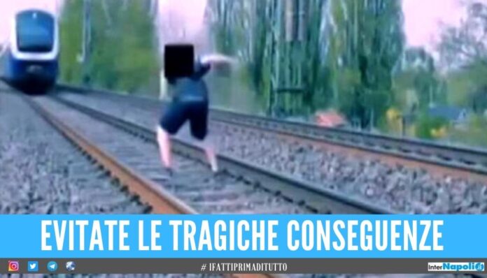Giochi e sfide sui binari nel 2021, tanti ragazzi campani salvati dalla Polfer