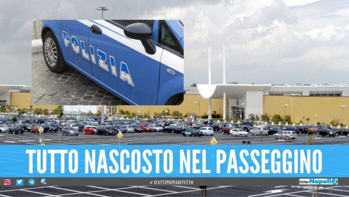 Rubano vestiti all'ex Auchan di Giugliano, 2 donne arrestate nel parcheggio