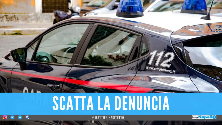 Gira armato di pistola a 13 anni nel Napoletano, i carabinieri lo denunciano