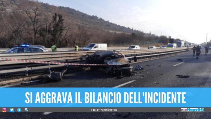 Schianto frontale sulla Statale in Campania, il bilancio è tragico: 2 morti ed un ferito grave