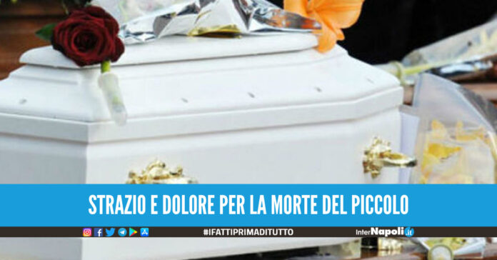 Tragedia senza fine nel Casertano, bimbo di 4 mesi trovato morto nella culla