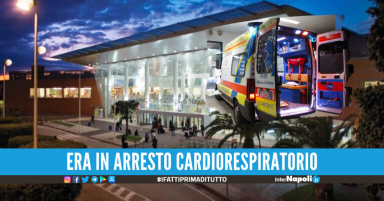 Aeroporto di Capodichino, foto ambulanza di repertorio