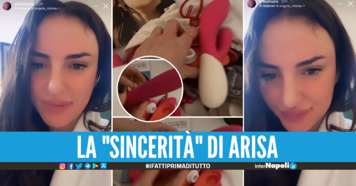 Arisa mostra i sex toys su Instagram