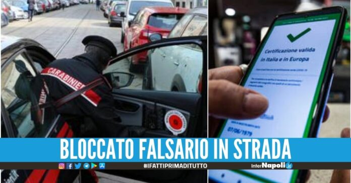 Girava con 37 patenti e 3 green pass falsi, arrestato in auto a Qualiano