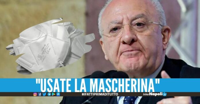 Torna la variante Delta, De Luca avvisa: 