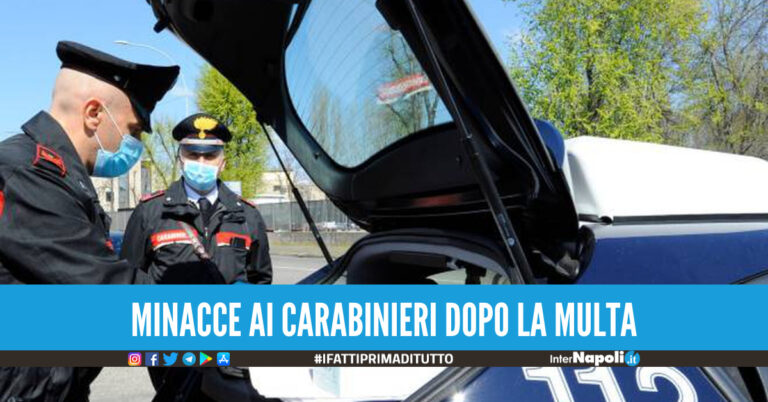 Sesso in auto in pieno giorno, multa da 3.500 euro per una coppia