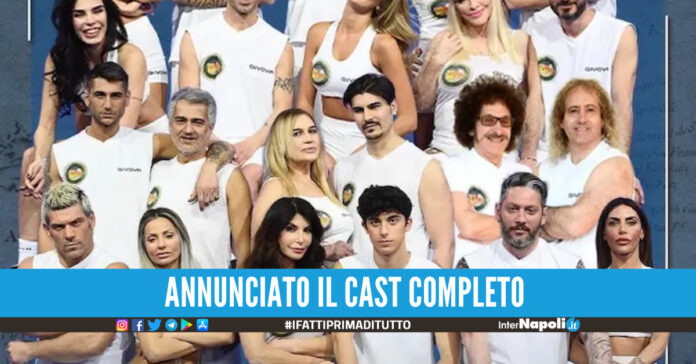 Da Cicciolina alla famiglia di Belen, svelato il cast completo de l'Isola dei Famosi