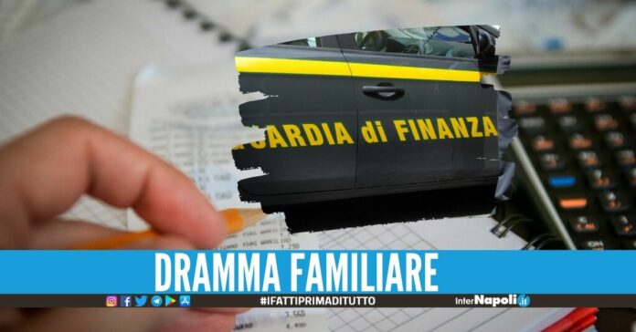 Spaccia la cocaina e dovrà pagare 40mila euro di tasse, arrestata 50enne di Napoli. La donna è stata finita in carcere con l'accusa di essere