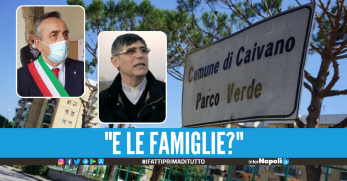 Il sindaco di Caivano Enzo Falco e don Maurizio Patriciello