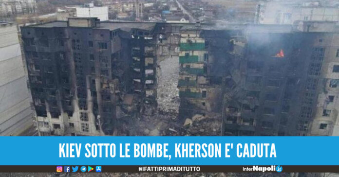 La guerra diventa più feroce, bombe su scuole e case almeno 9 vittime. La Russia prepara lo sbarco di Odessa