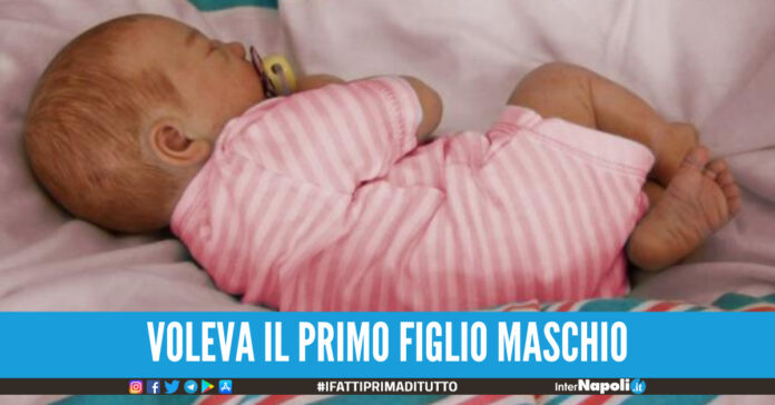 Terribile omicidio, papà uccide la figlia di 7 giorni a colpi di pistola voleva un maschietto