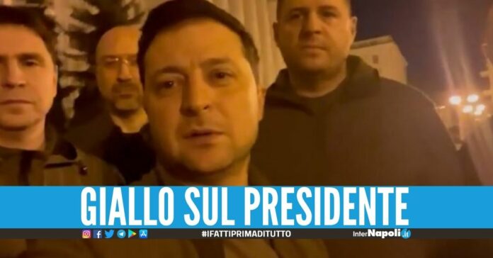 Zelensky ha lasciato l'Ucraina, l'annuncio della Russia smentito da Kiev