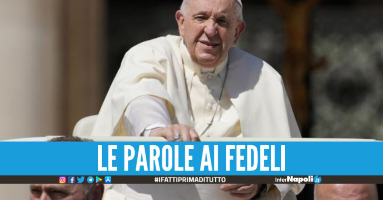 Papa Francesco, gravi problemi ad una gamba: 