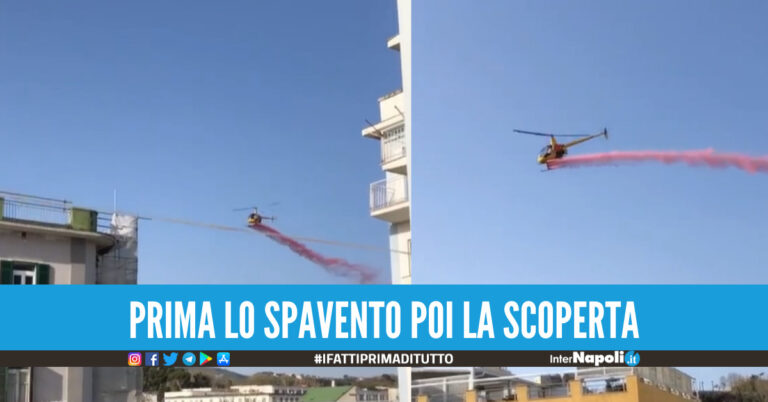 Fumo rosa dall’elicottero nel cielo di Napoli, la coppia svela il sesso della bimba