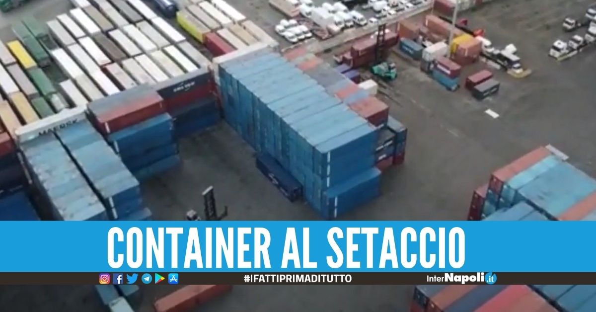 Colpo milionario ai clan, sequestrati 60 kg di cocaina nel porto di Salerno