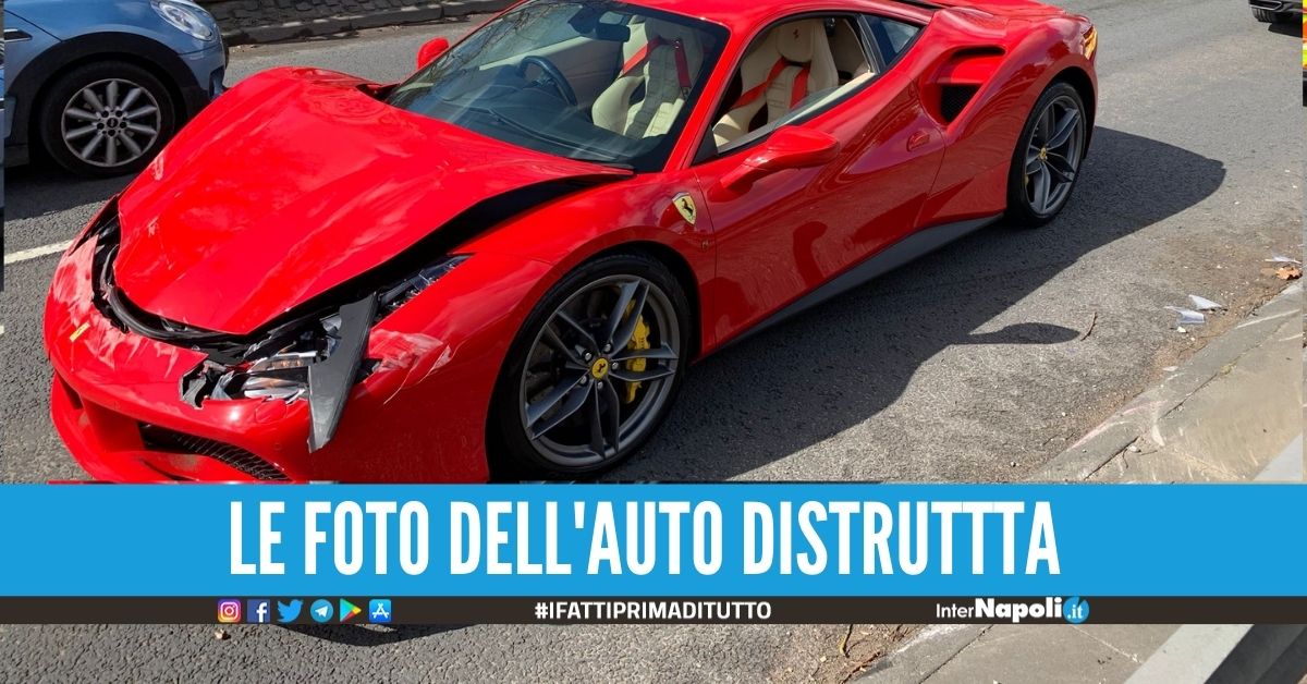 Distrugge una Ferrari da 300mila euro dopo 3 km, era uscito dalla concessionaria
