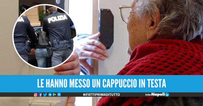 Rapina anziana, foto di repertorio