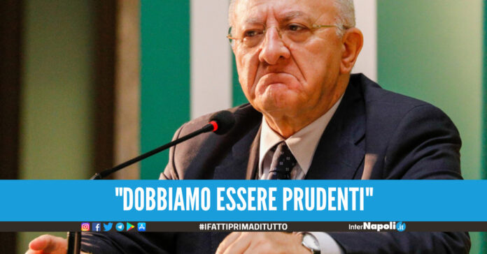 Covid, oltre 6mila positivi in 24 ore. De Luca: 